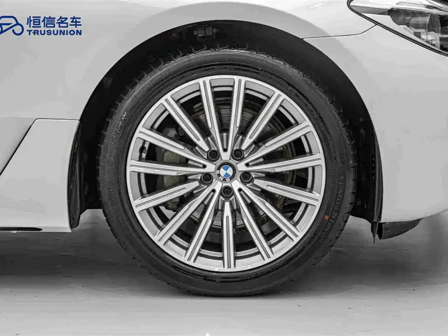 BMW 6 Series GT — фото 11