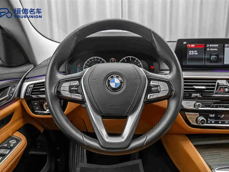 BMW 6 Series GT — фото 17