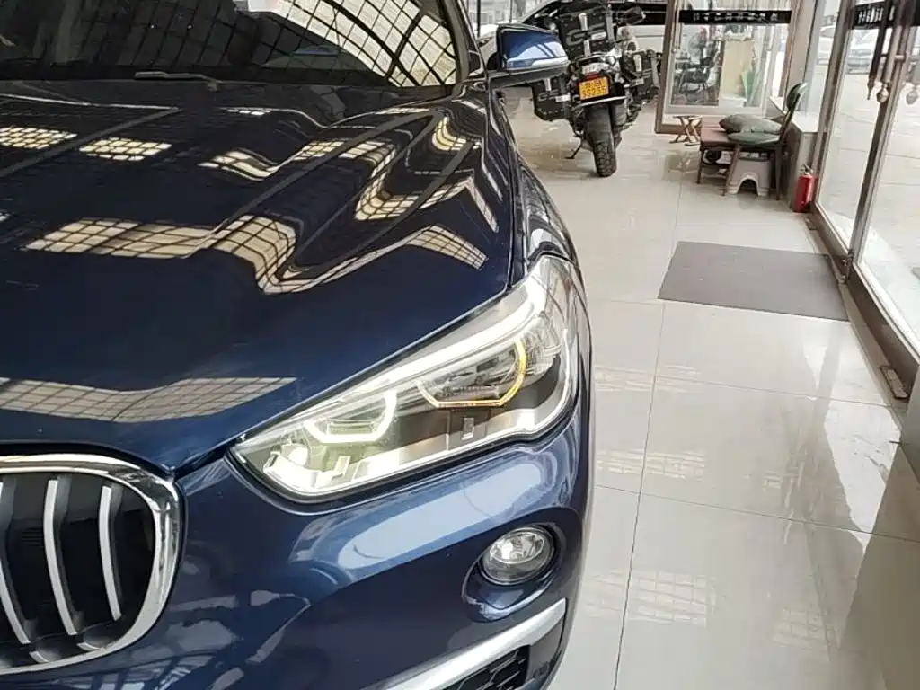 BMW X1 — фото 24
