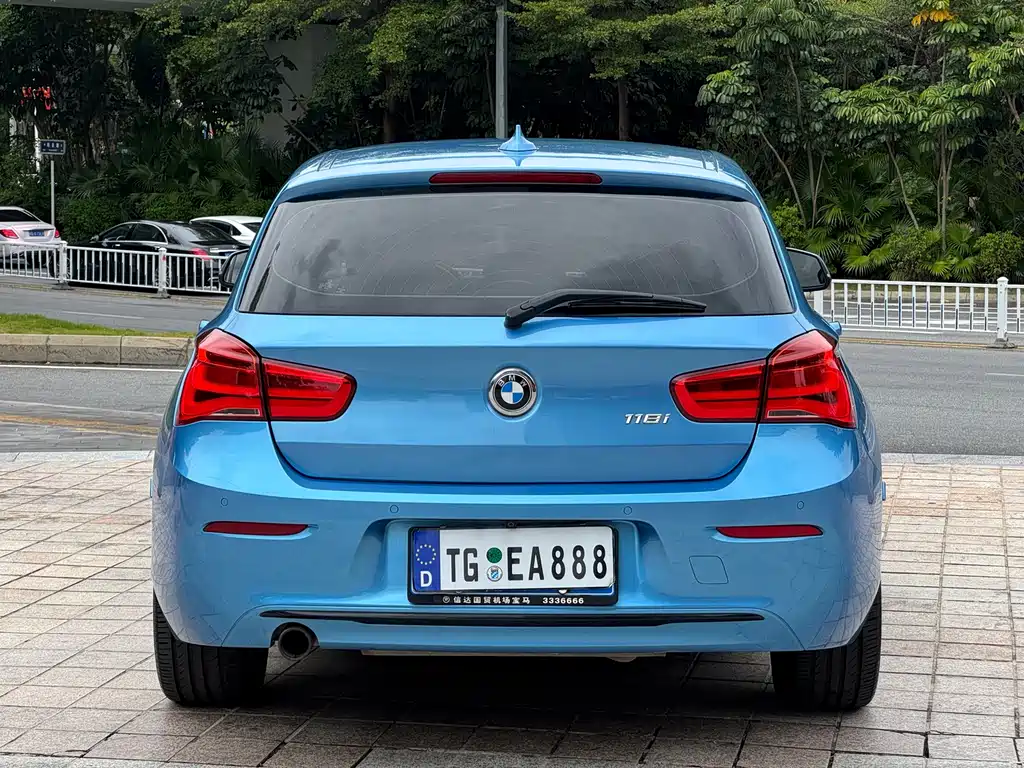 BMW 1 Series (Import) — фото 5