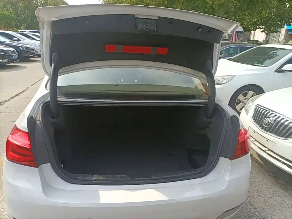 BMW 3 Series — фото 19