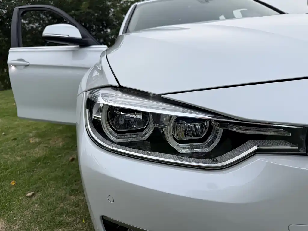 BMW 3 Series — фото 15