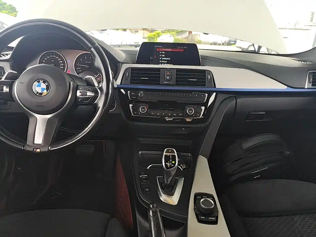 BMW 3 Series — фото 13