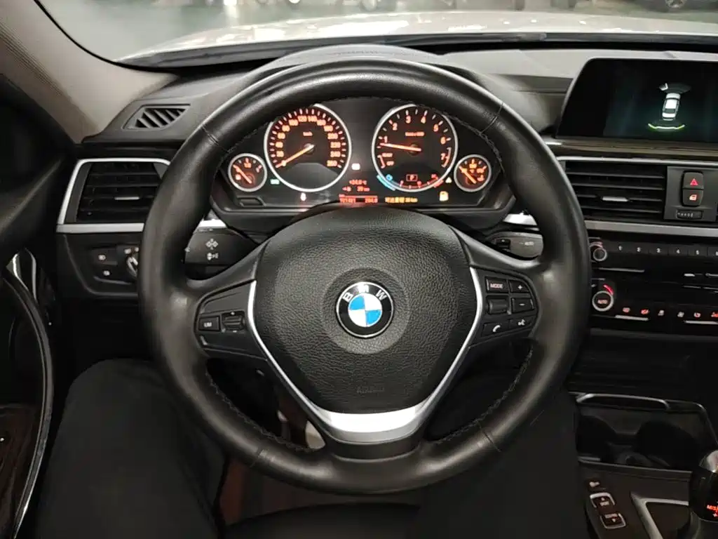 BMW 3 Series — фото 11