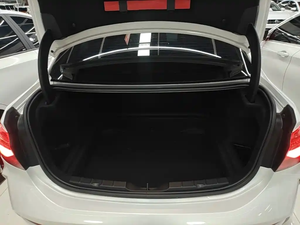 BMW 1 Series — фото 19