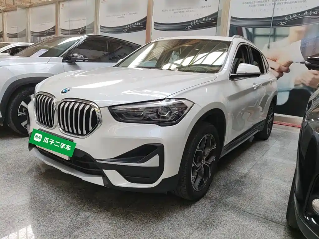 BMW X1 — фото 2