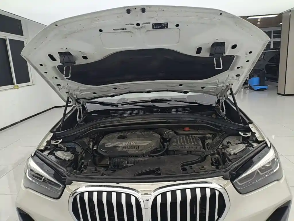 BMW X1 — фото 15