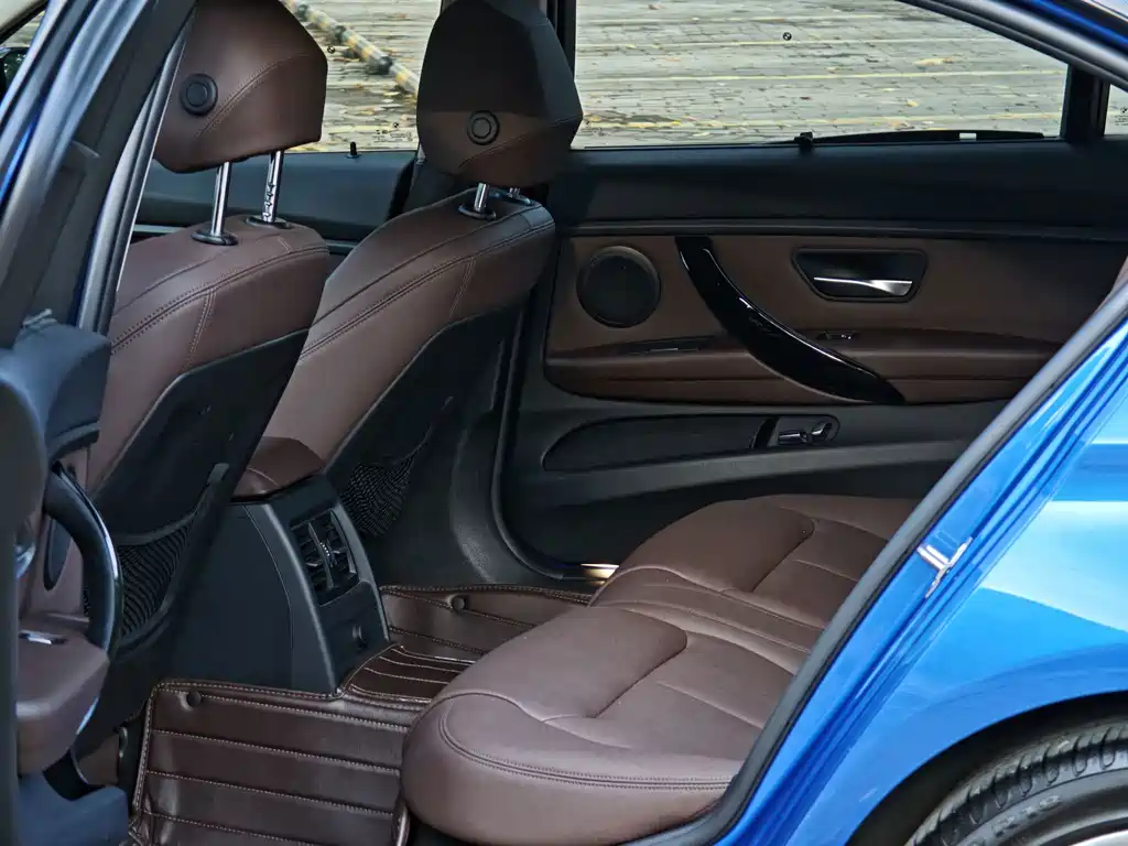 BMW 3 Series — фото 11