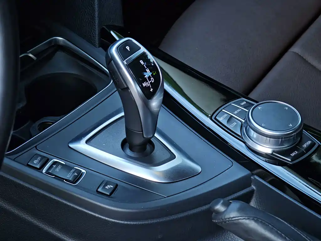 BMW 3 Series — фото 15