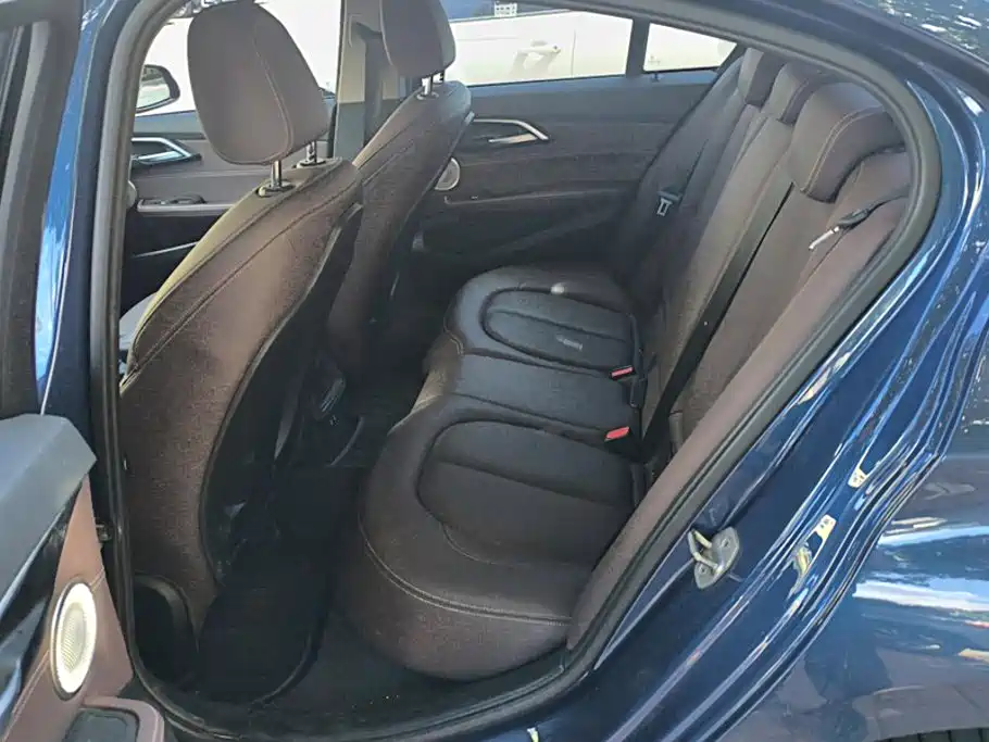BMW 1 Series — фото 11