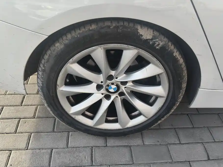 BMW 3 Series GT — фото 6