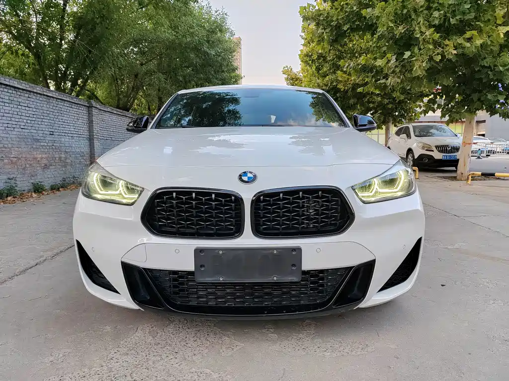 BMW X2 — фото 2