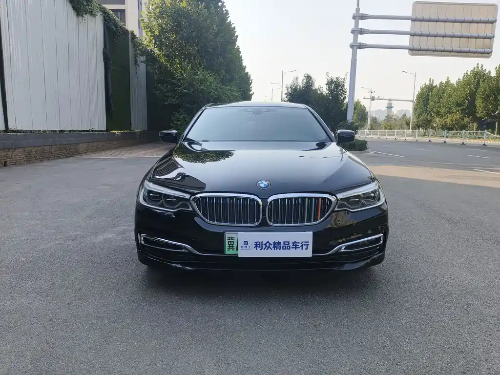 BMW 5 Series New Energy — фото 2