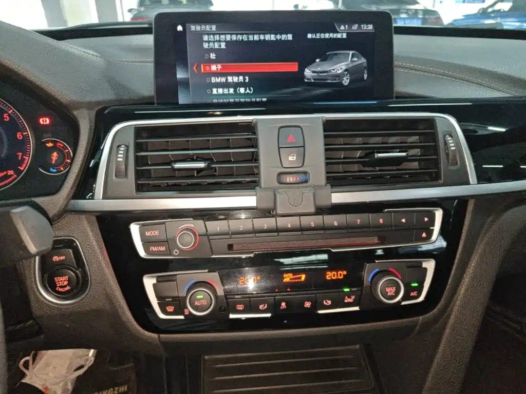 BMW 3 Series GT — фото 13