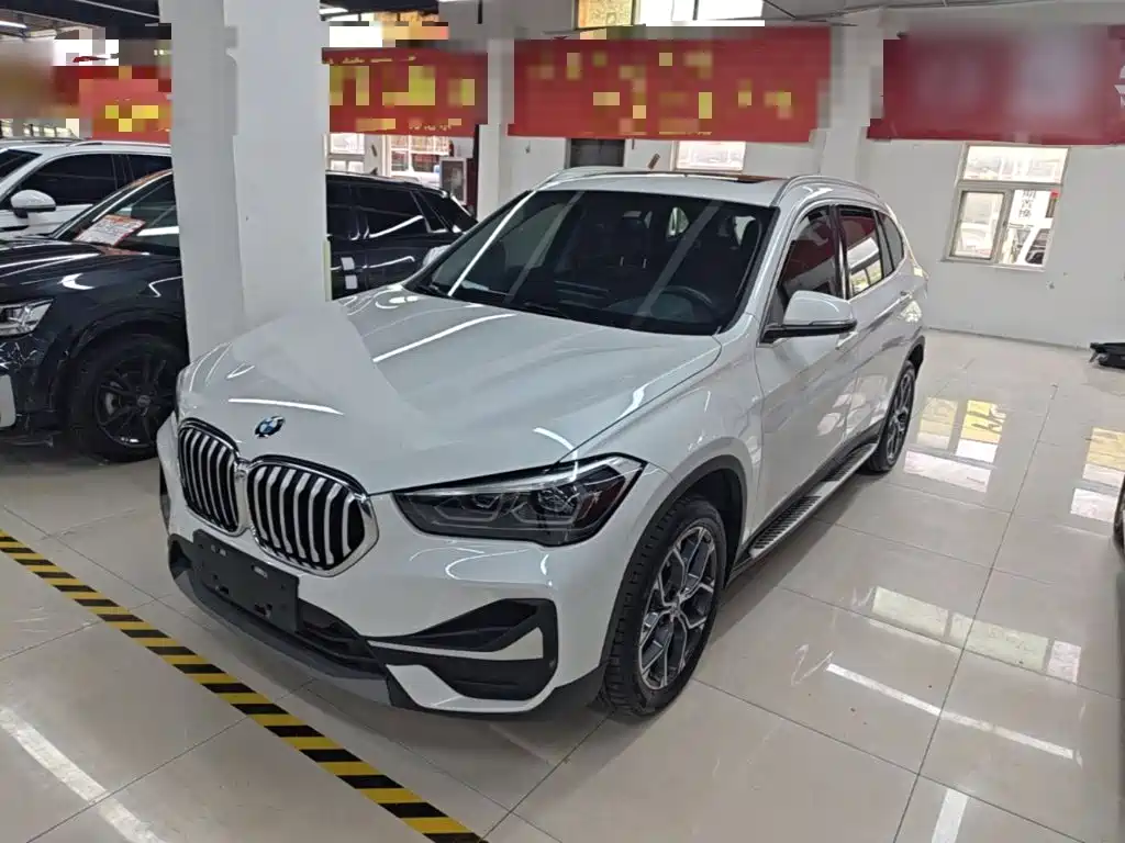 BMW X1 — фото 2