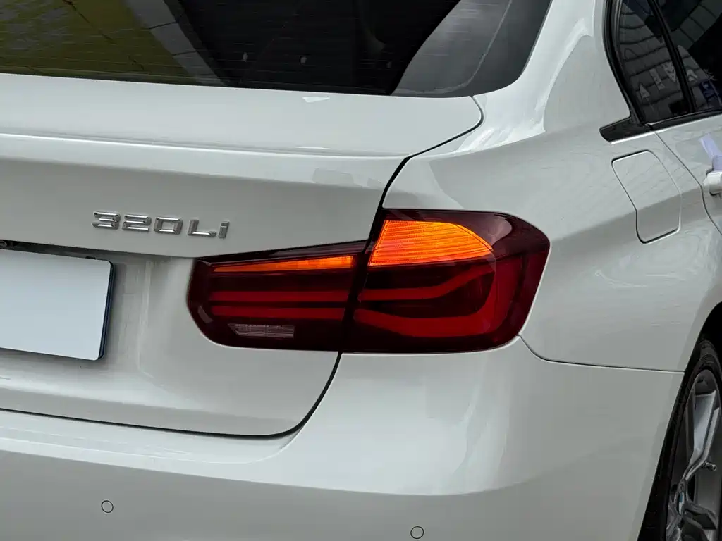 BMW 3 Series — фото 17