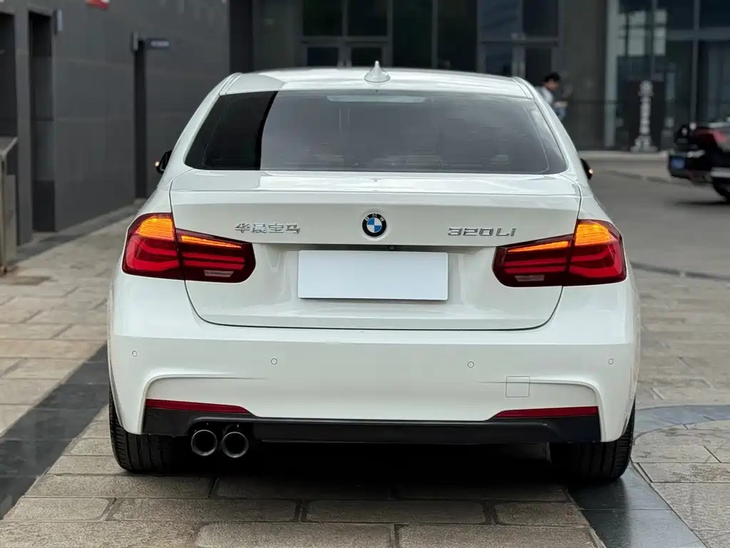 BMW 3 Series — фото 19
