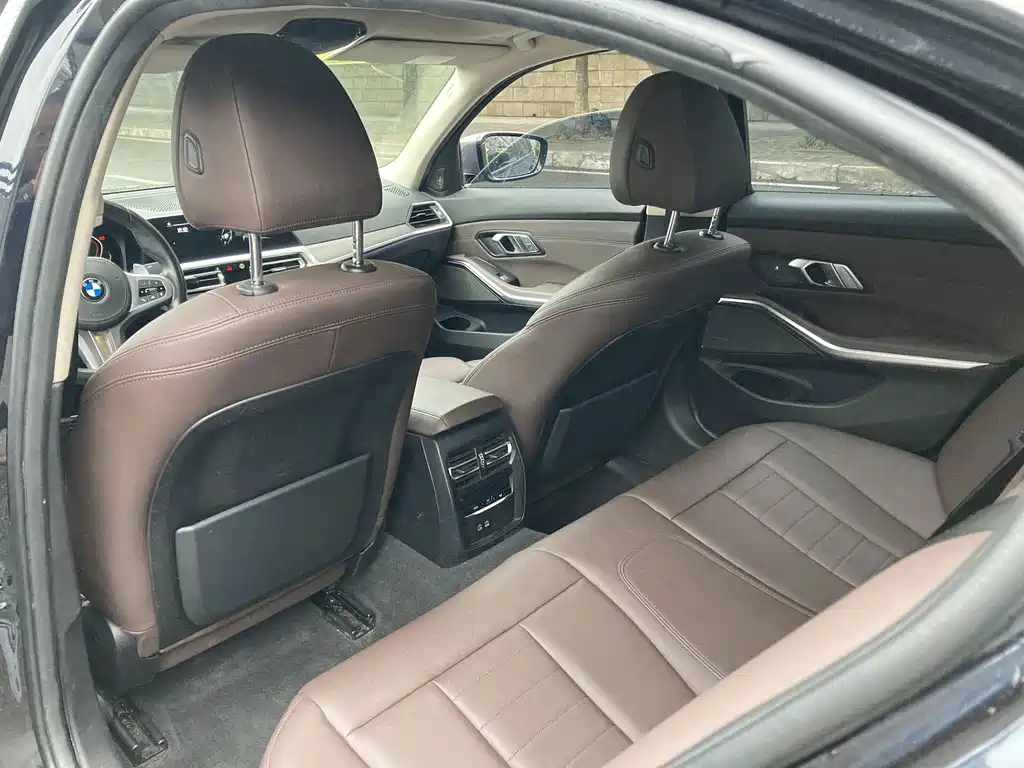 BMW 3 Series — фото 11