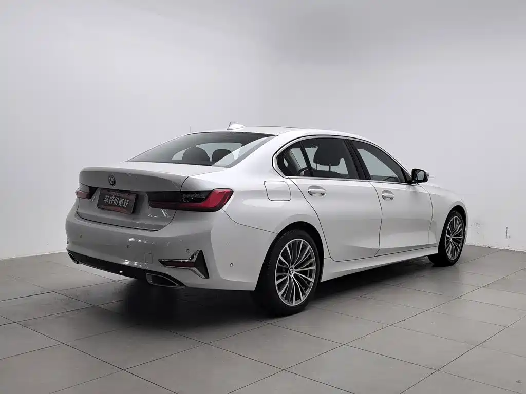 BMW 3 Series — фото 2