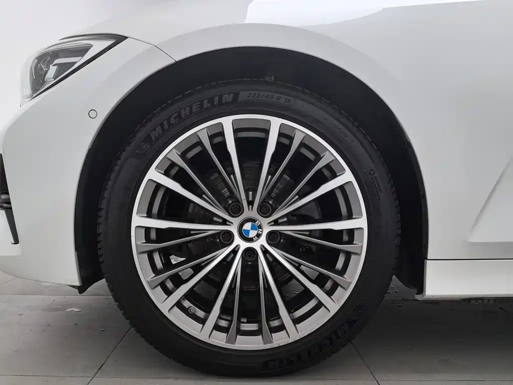 BMW 3 Series — фото 17
