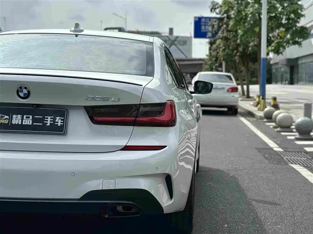 BMW 3 Series — фото 10