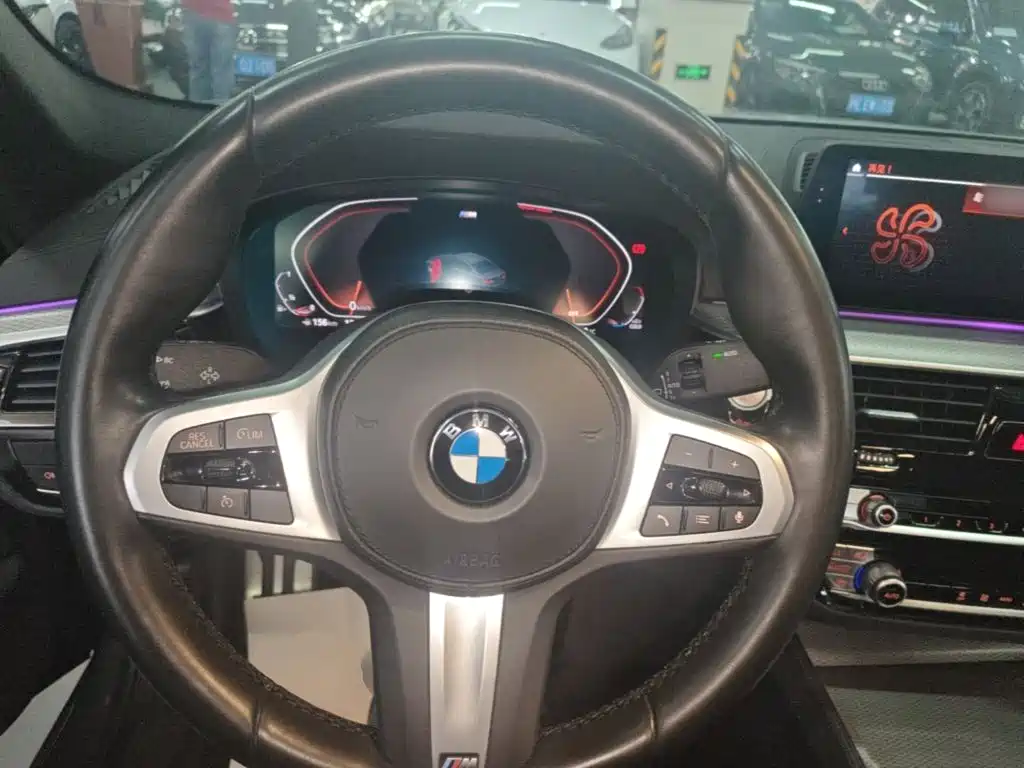 BMW 5 Series (Import) — фото 11