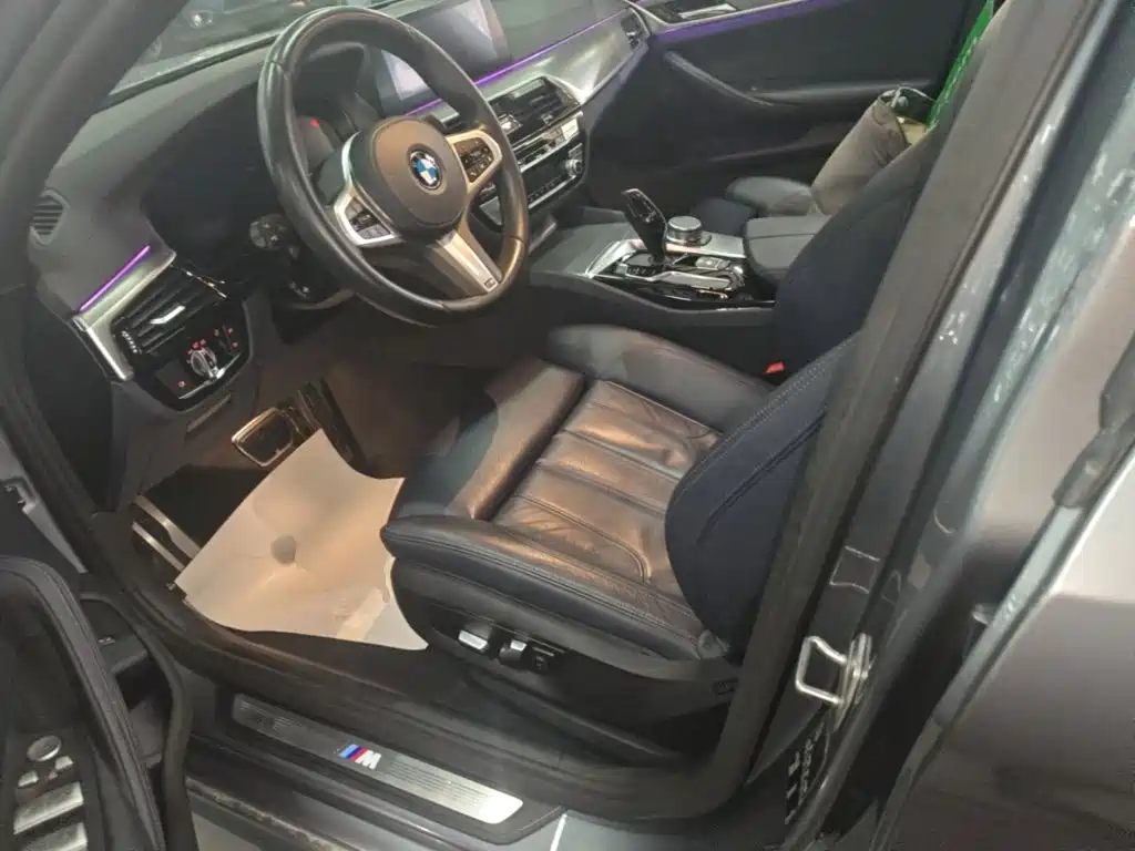 BMW 5 Series (Import) — фото 15