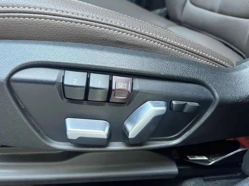 BMW X1 — фото 16
