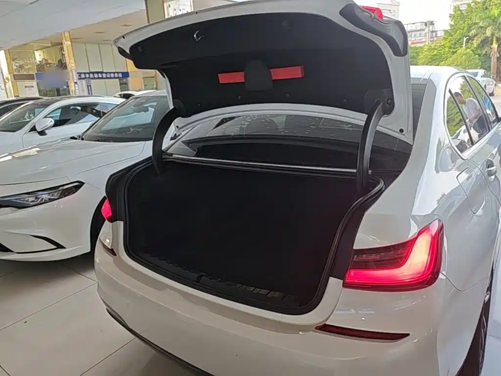 BMW 3 Series — фото 19
