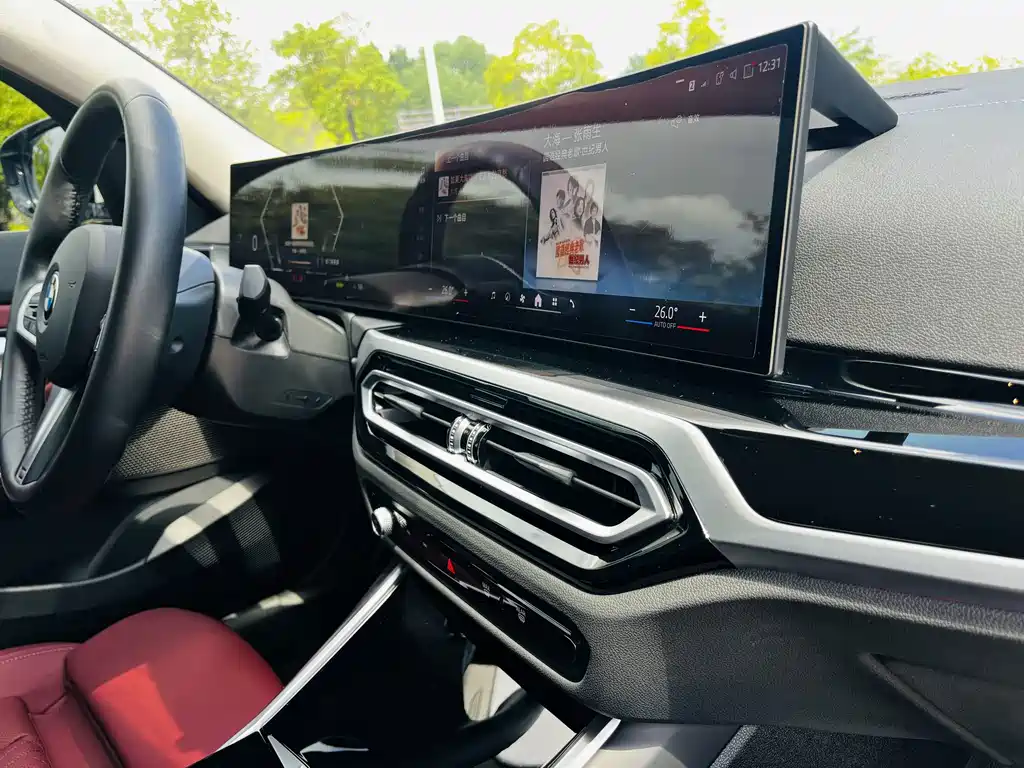 BMW i3 — фото 14