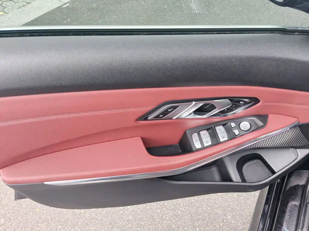 BMW 3 Series — фото 14