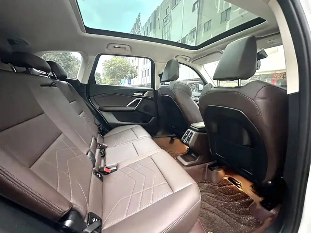 BMW X1 — фото 14