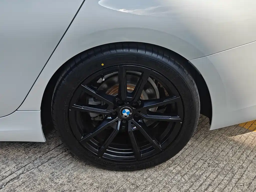 BMW 3 Series — фото 10