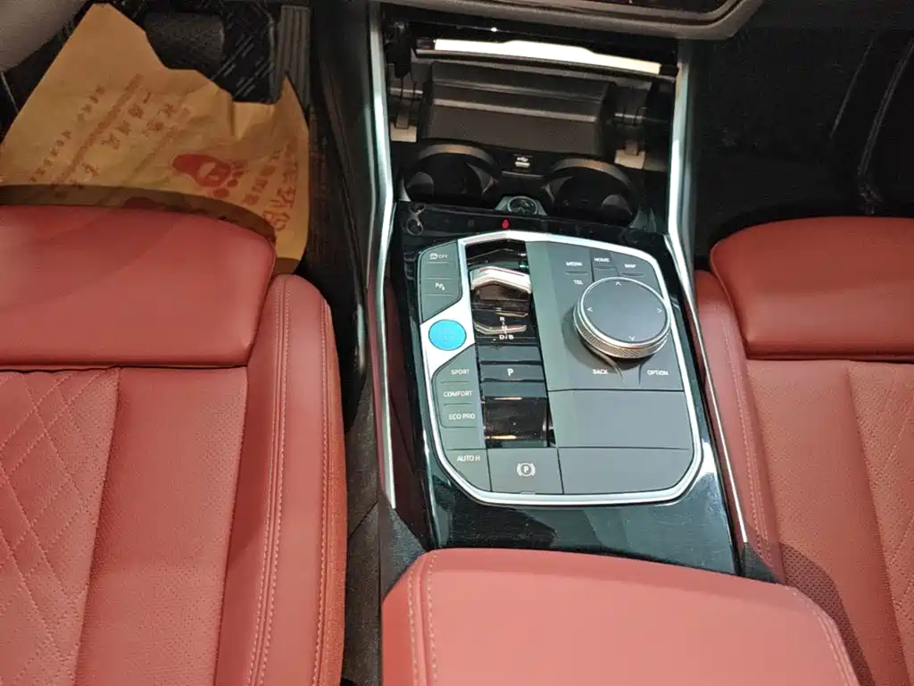 BMW i3 — фото 14
