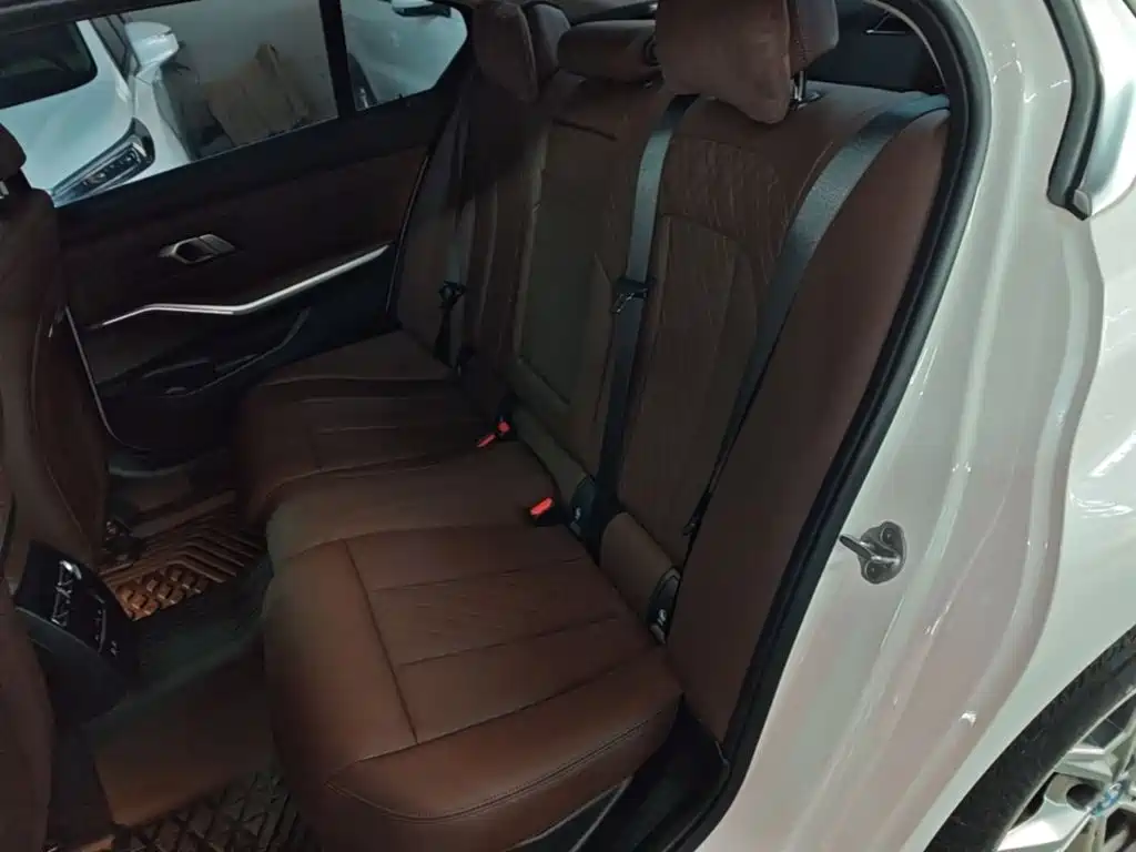 BMW i3 — фото 17