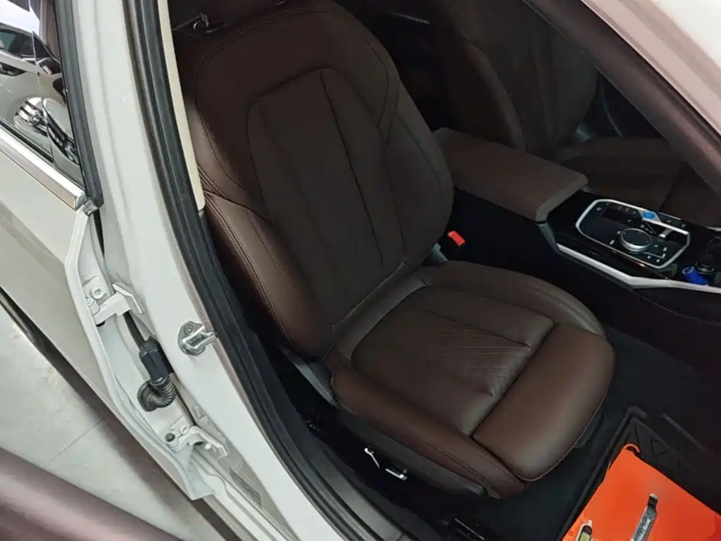 BMW i3 — фото 25