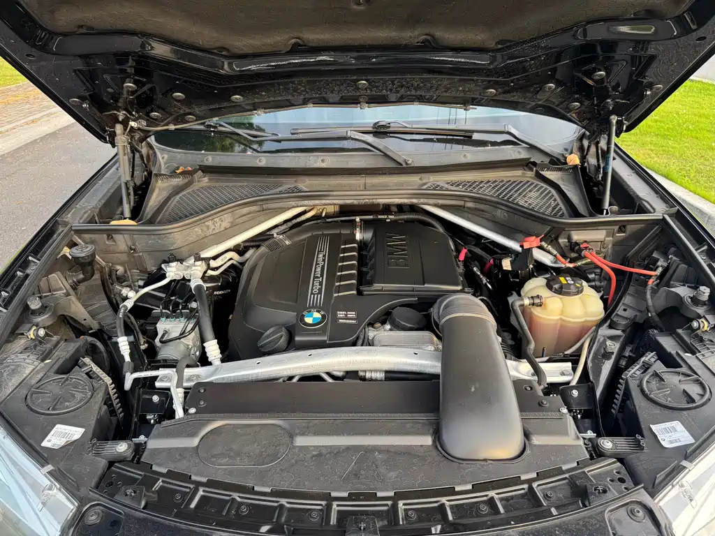 BMW X5 (Import) — фото 22
