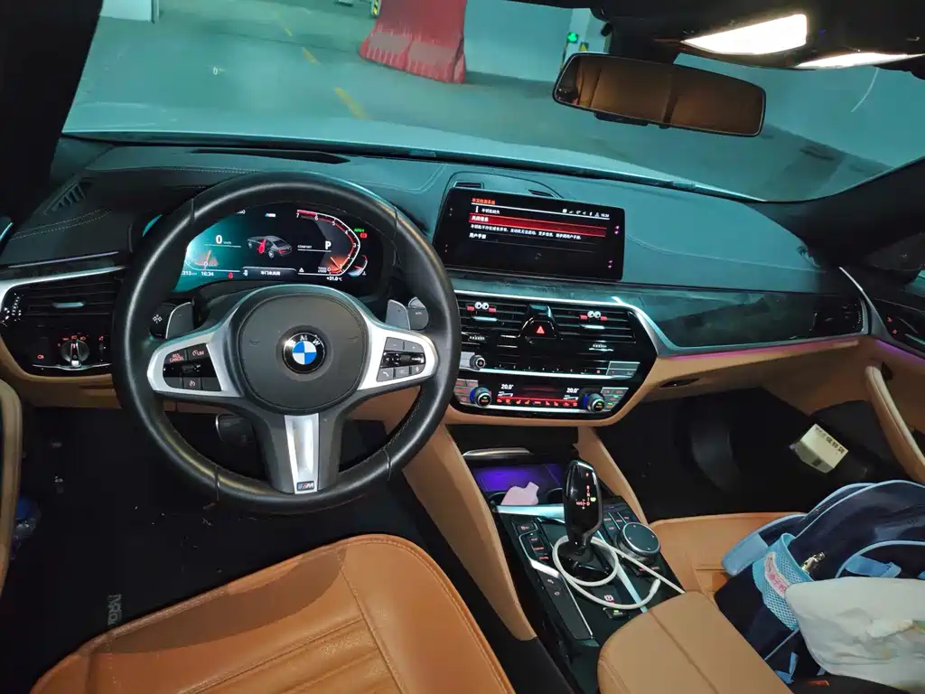 BMW 5 Series — фото 2