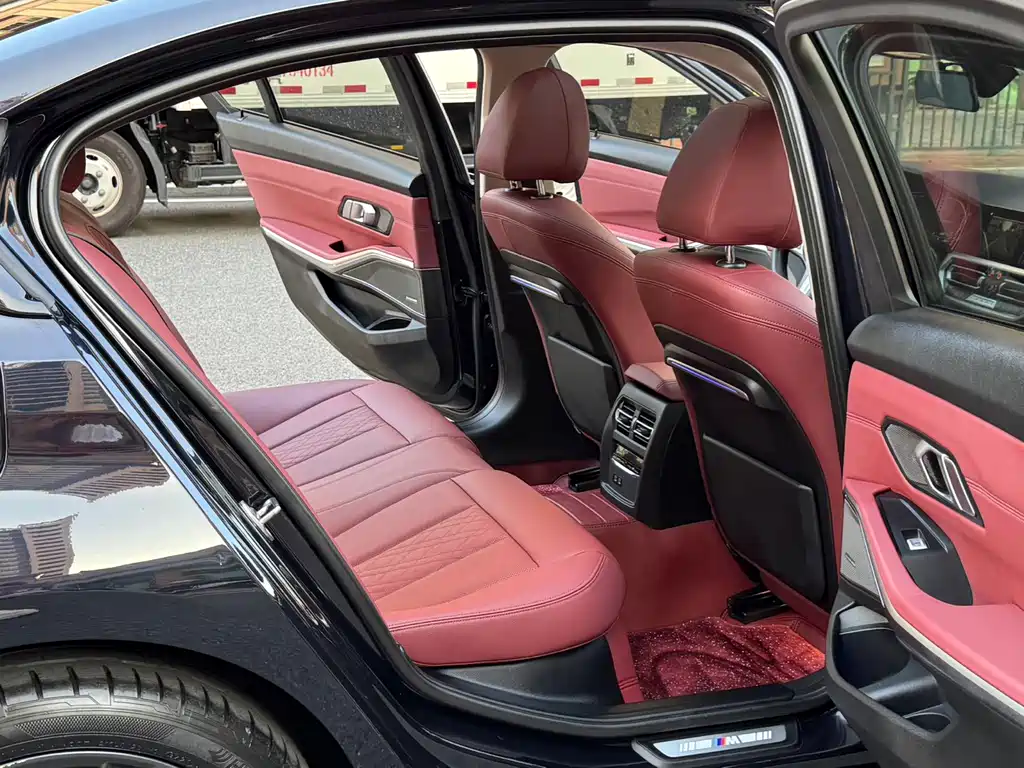 BMW 3 Series — фото 10