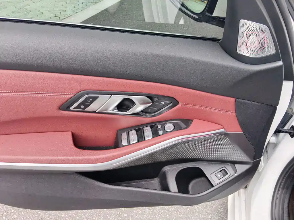 BMW 3 Series — фото 10