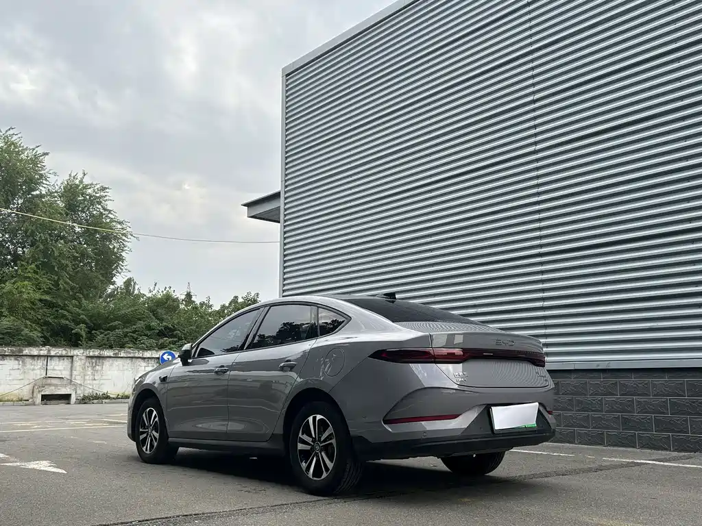 BYD Qin PLUS — фото 5