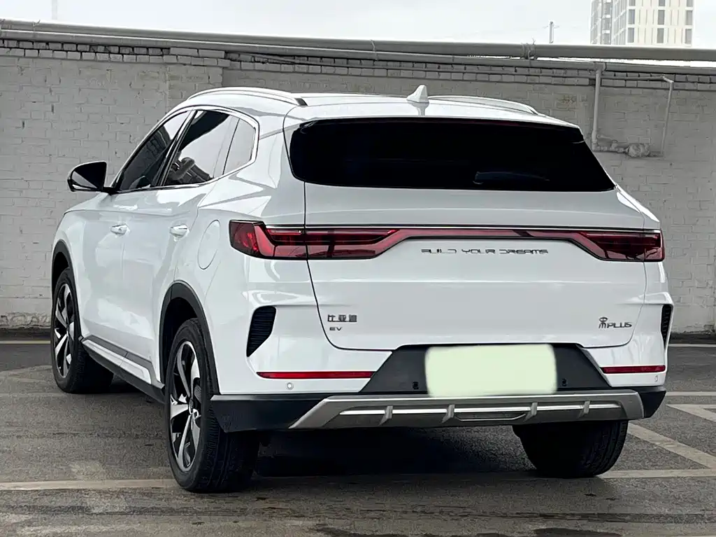 BYD PLUS New Energy — фото 6