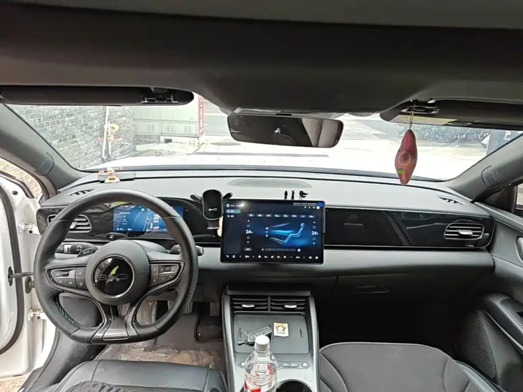 BYD Seal 06 — фото 10