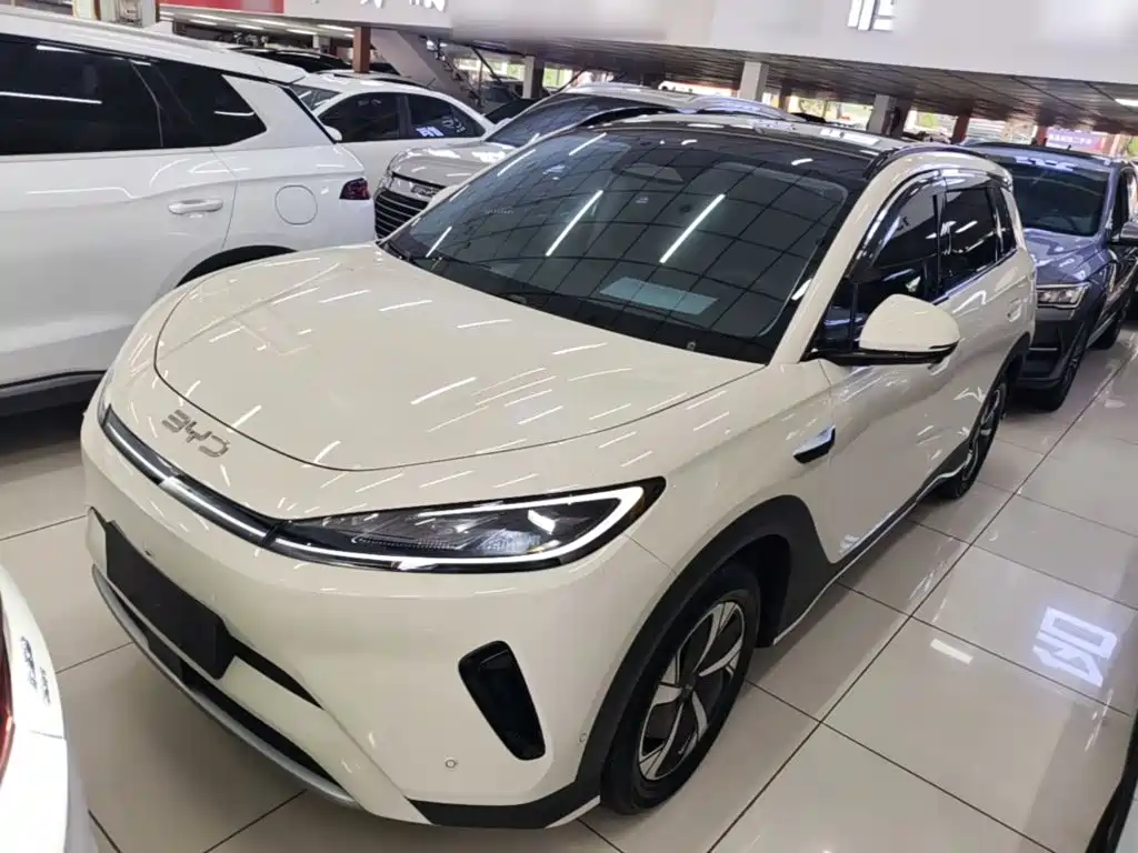 BYD Sealion 05 EV — фото 2