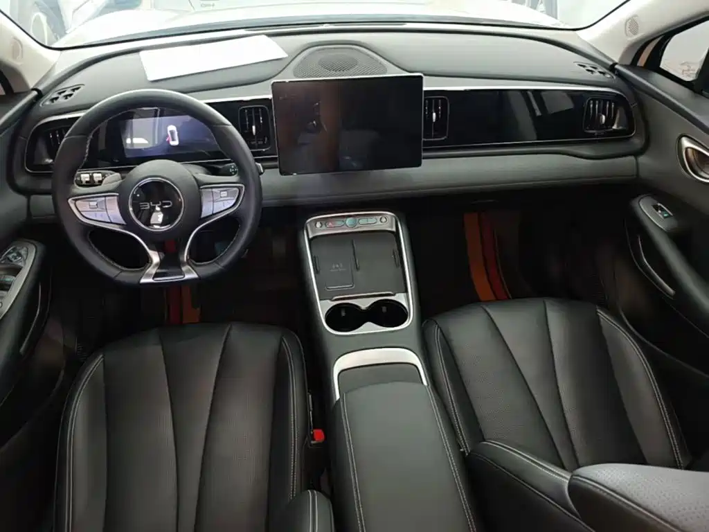 BYD Sealion 05 EV — фото 10