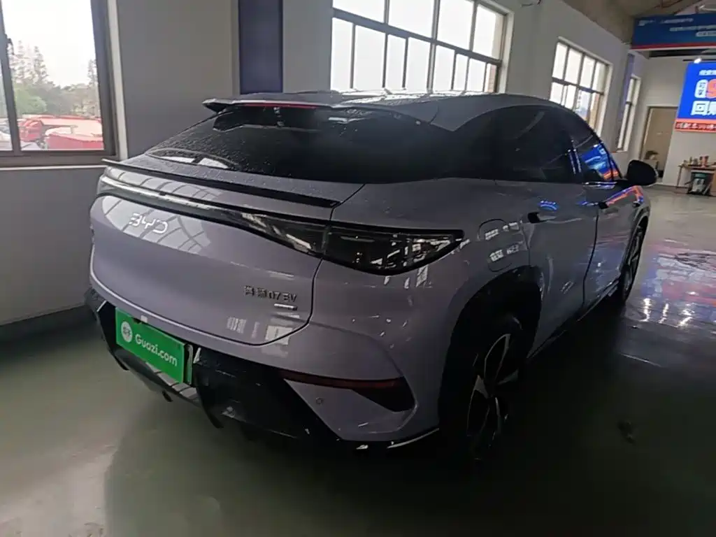 BYD Sealion 07 EV — фото 7