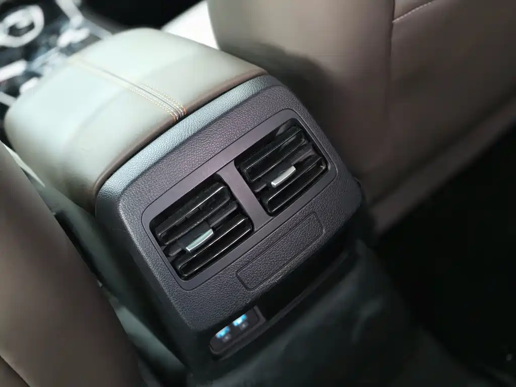 BYD Qin PLUS — фото 15