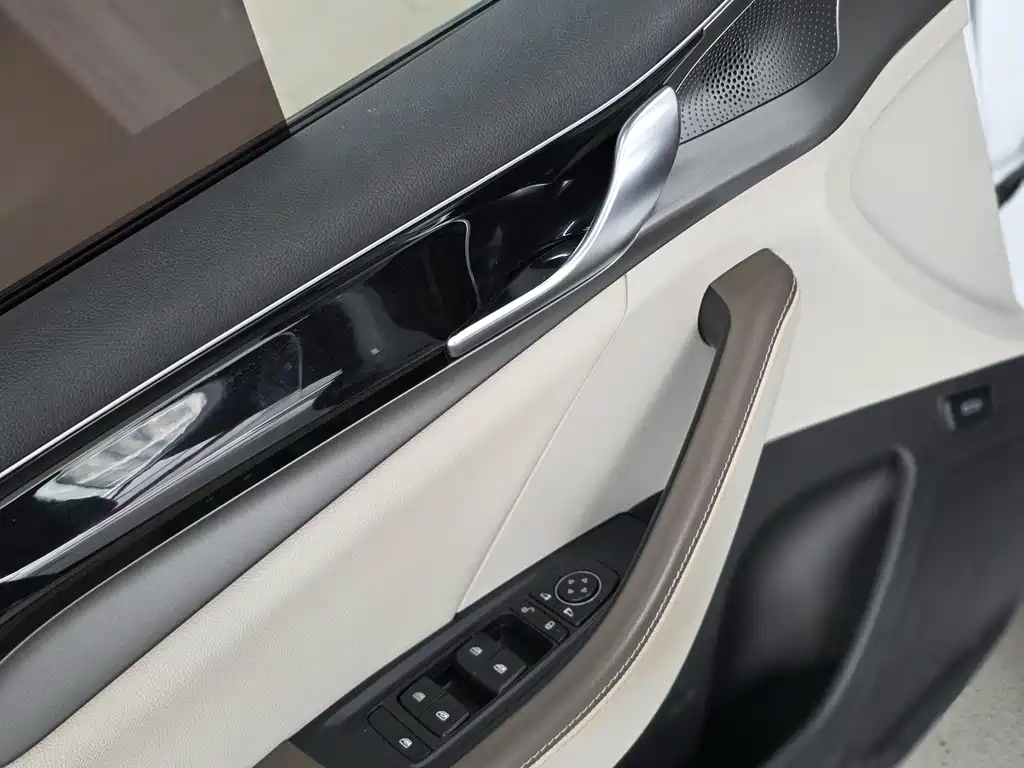 BYD Qin PLUS — фото 17