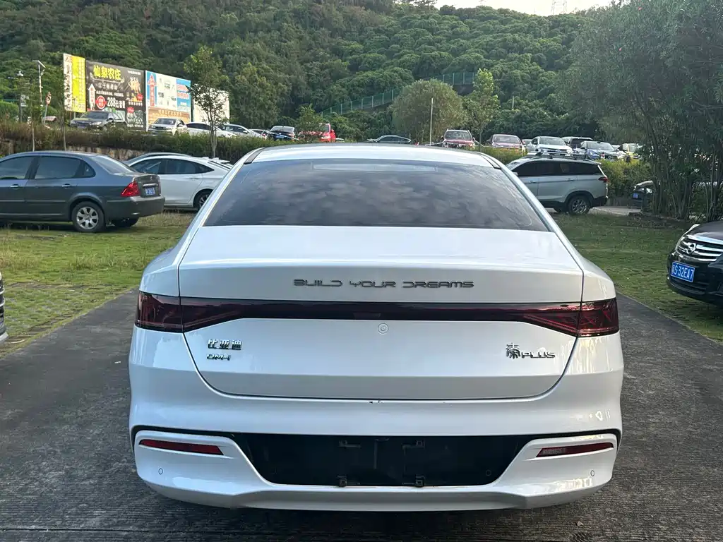 BYD Qin PLUS — фото 14