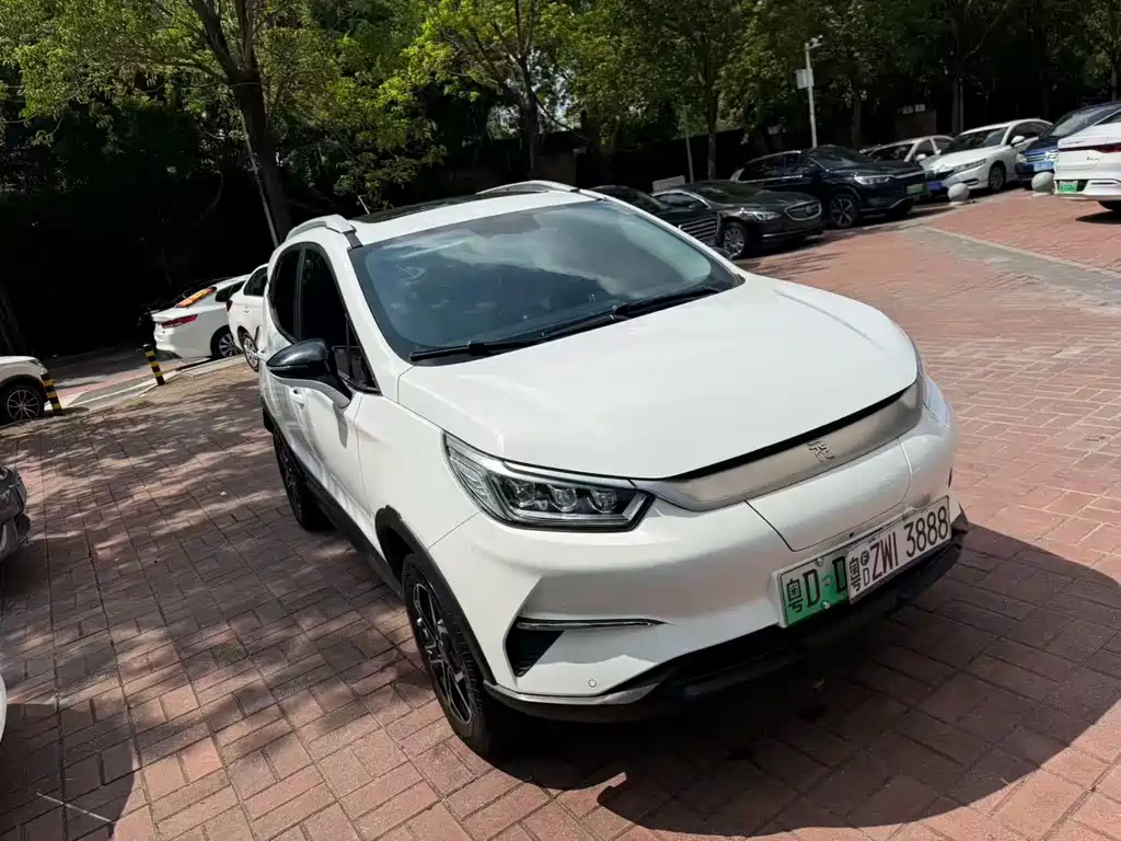 BYD Yuan Pro — фото 2